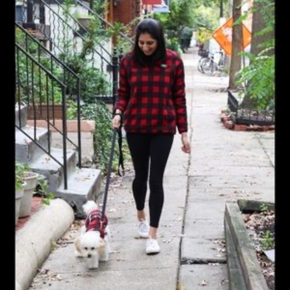 L.L. Bean, Buffalo Plaid Fleece pullover sweater ..... - Picture 2 of 10